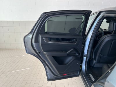 2026 Porsche Cayenne Coupe S