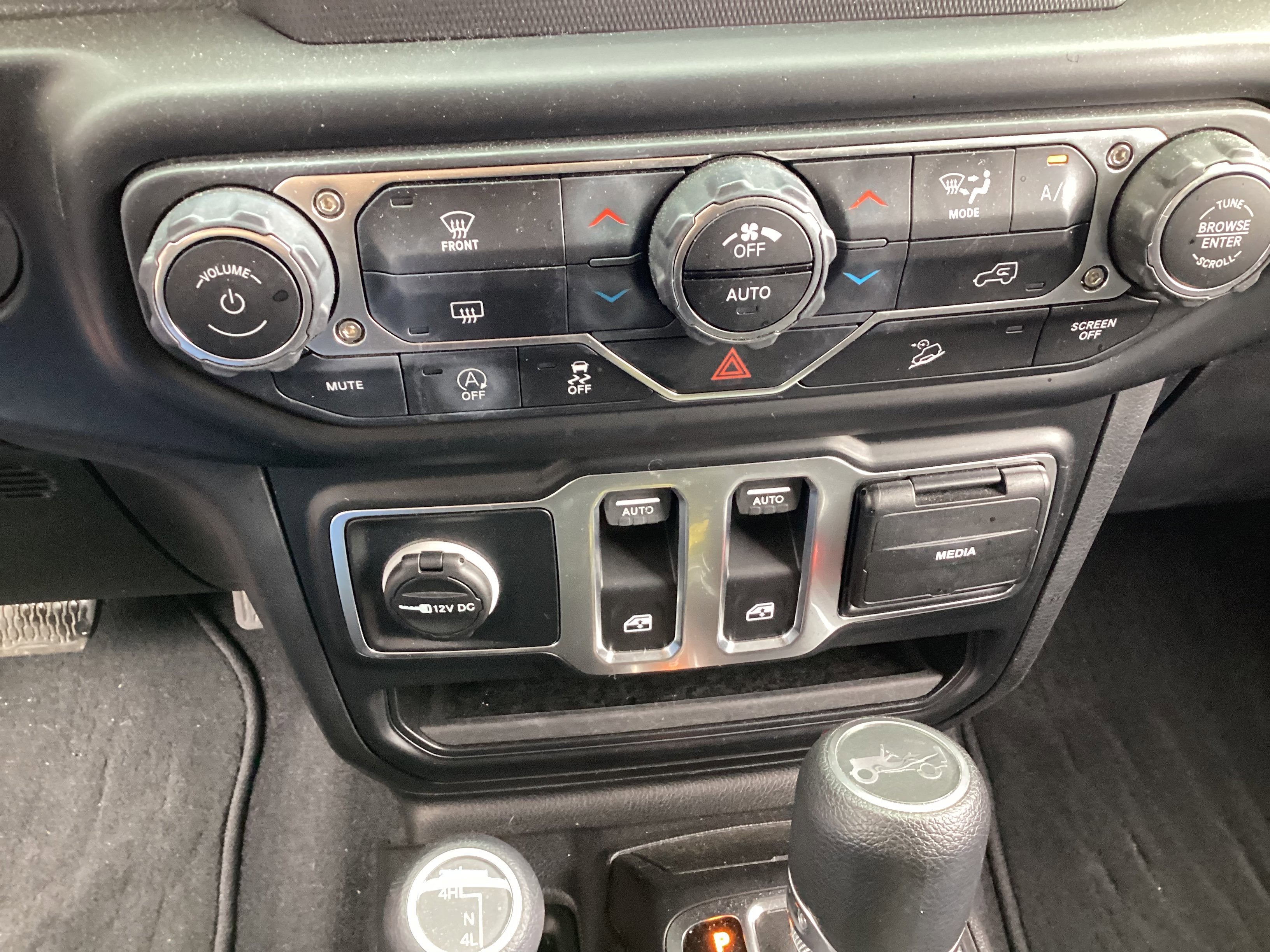 2019 Jeep Wrangler Sport S