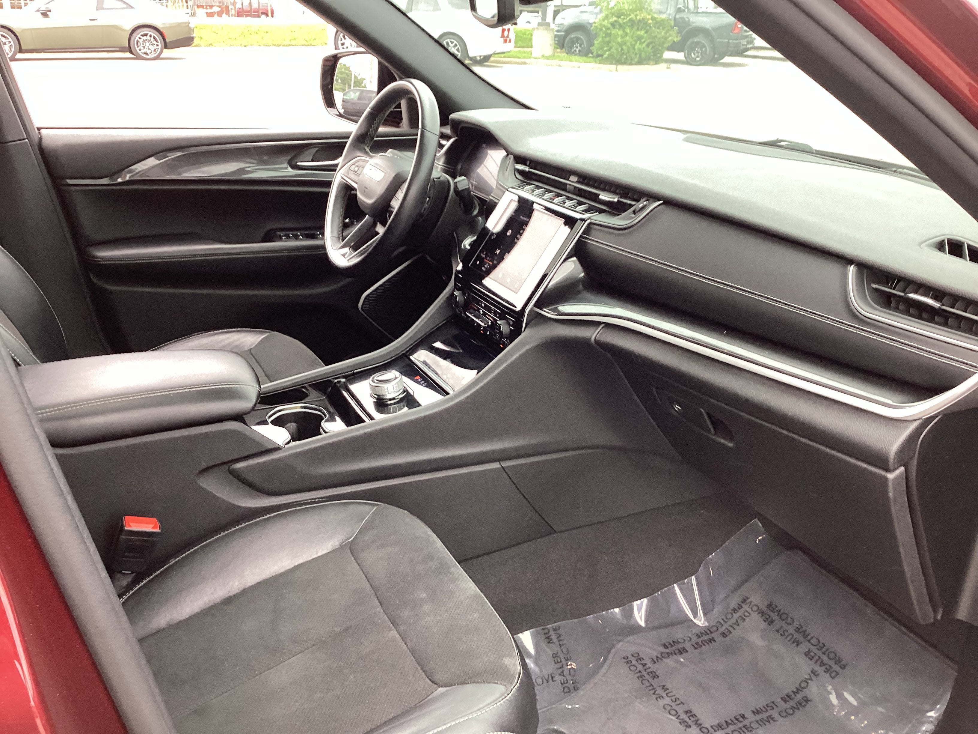 2022 Jeep Grand Cherokee L Altitude