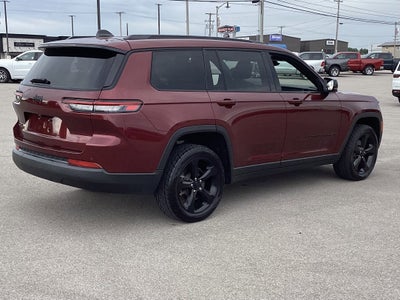 2022 Jeep Grand Cherokee L Altitude