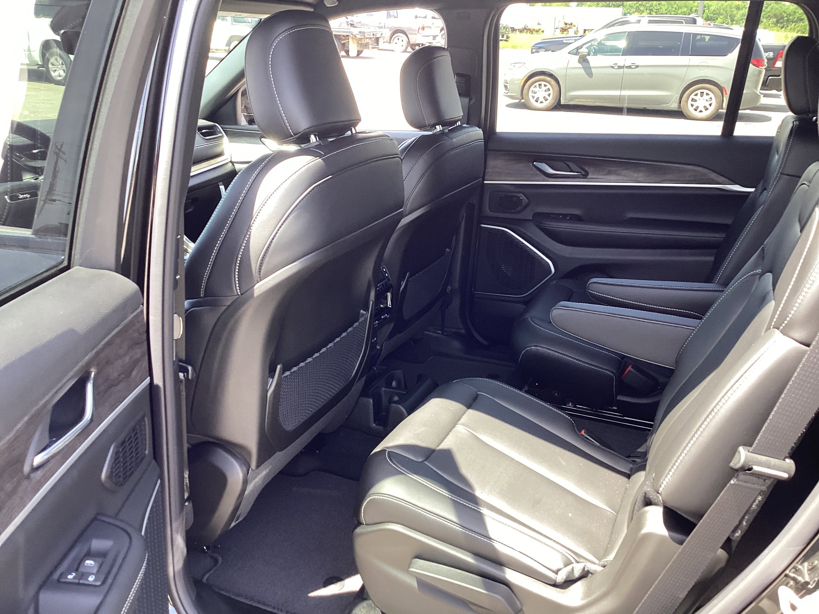 2026 Jeep Grand Cherokee l limited 4x4 Leather