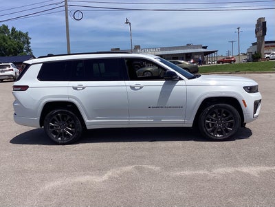 2026 Jeep Grand Cherokee L 85th Anniversary Edition