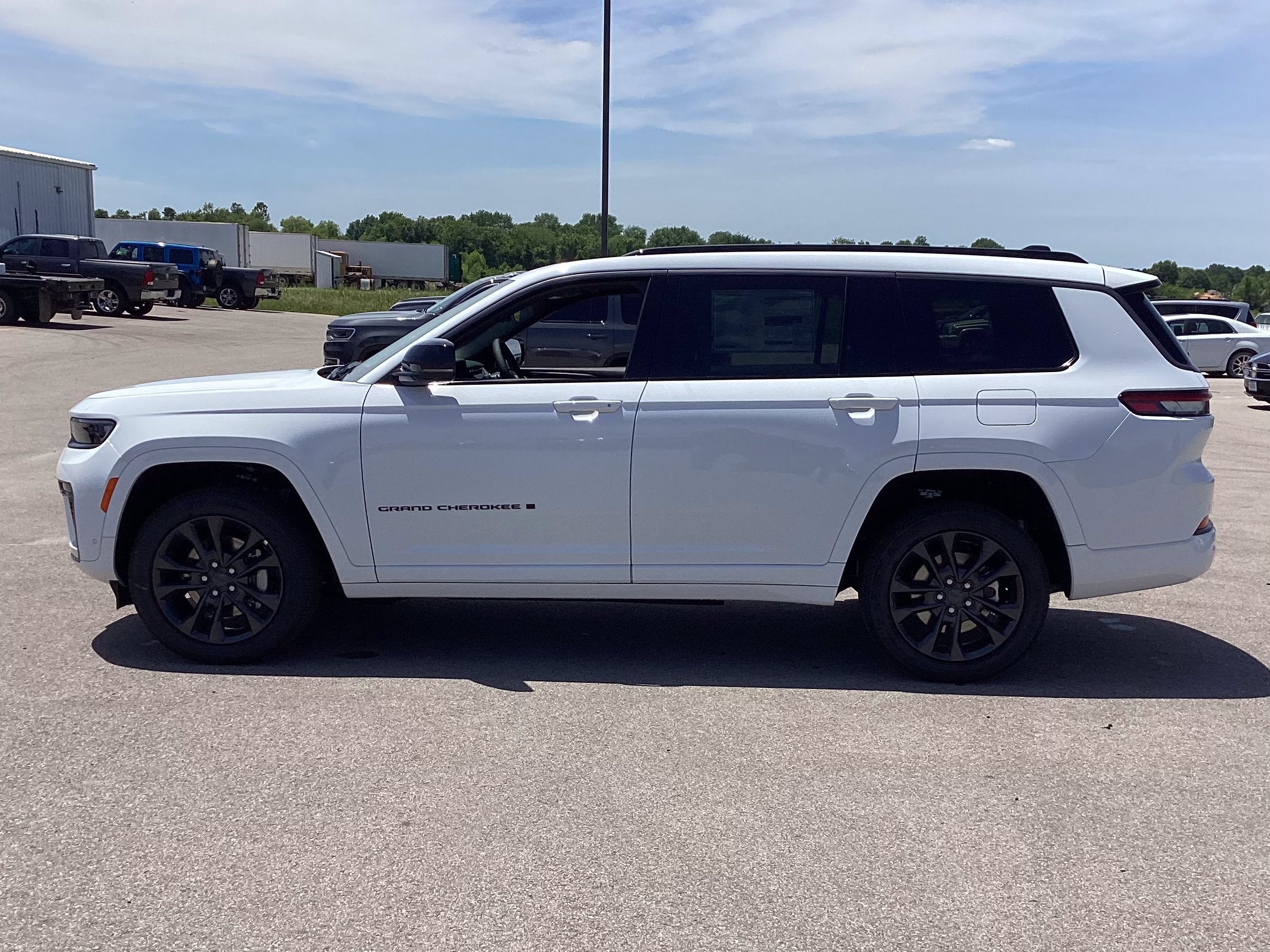 2026 Jeep Grand Cherokee L 85th Anniversary Edition