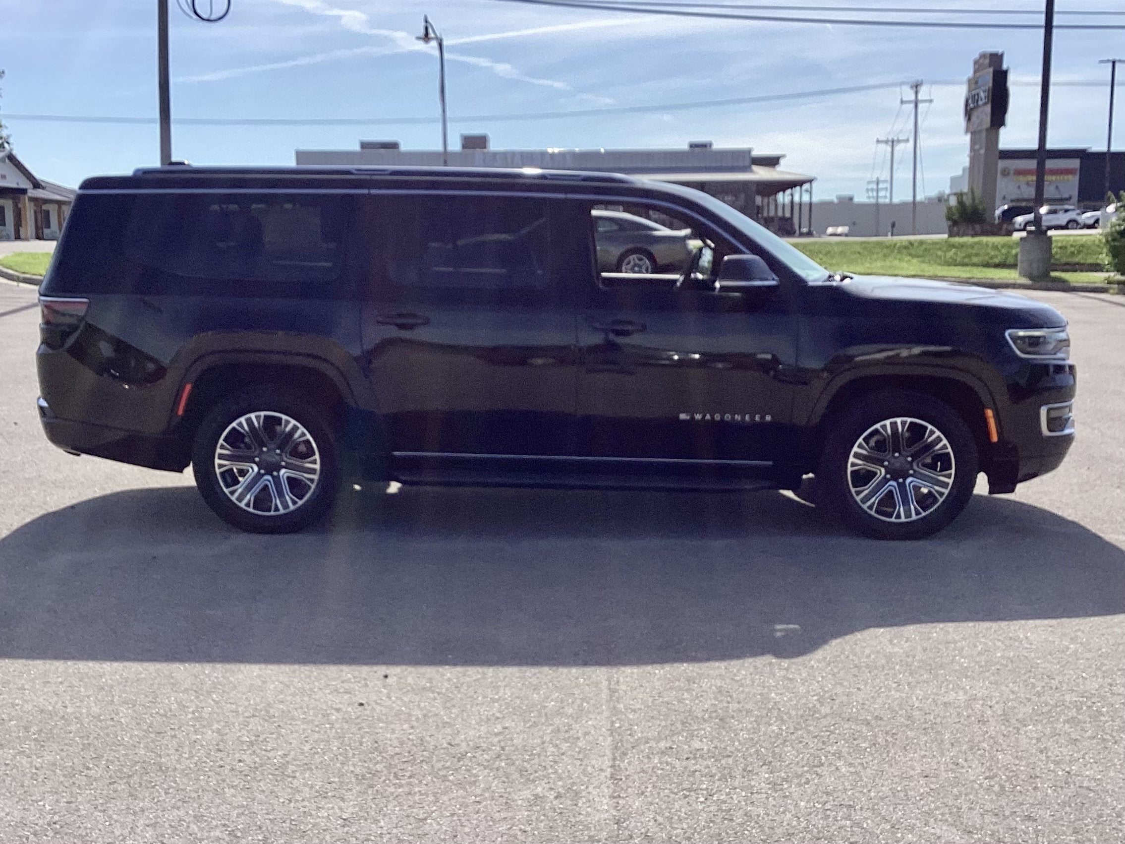 2024 Jeep Wagoneer L Series II