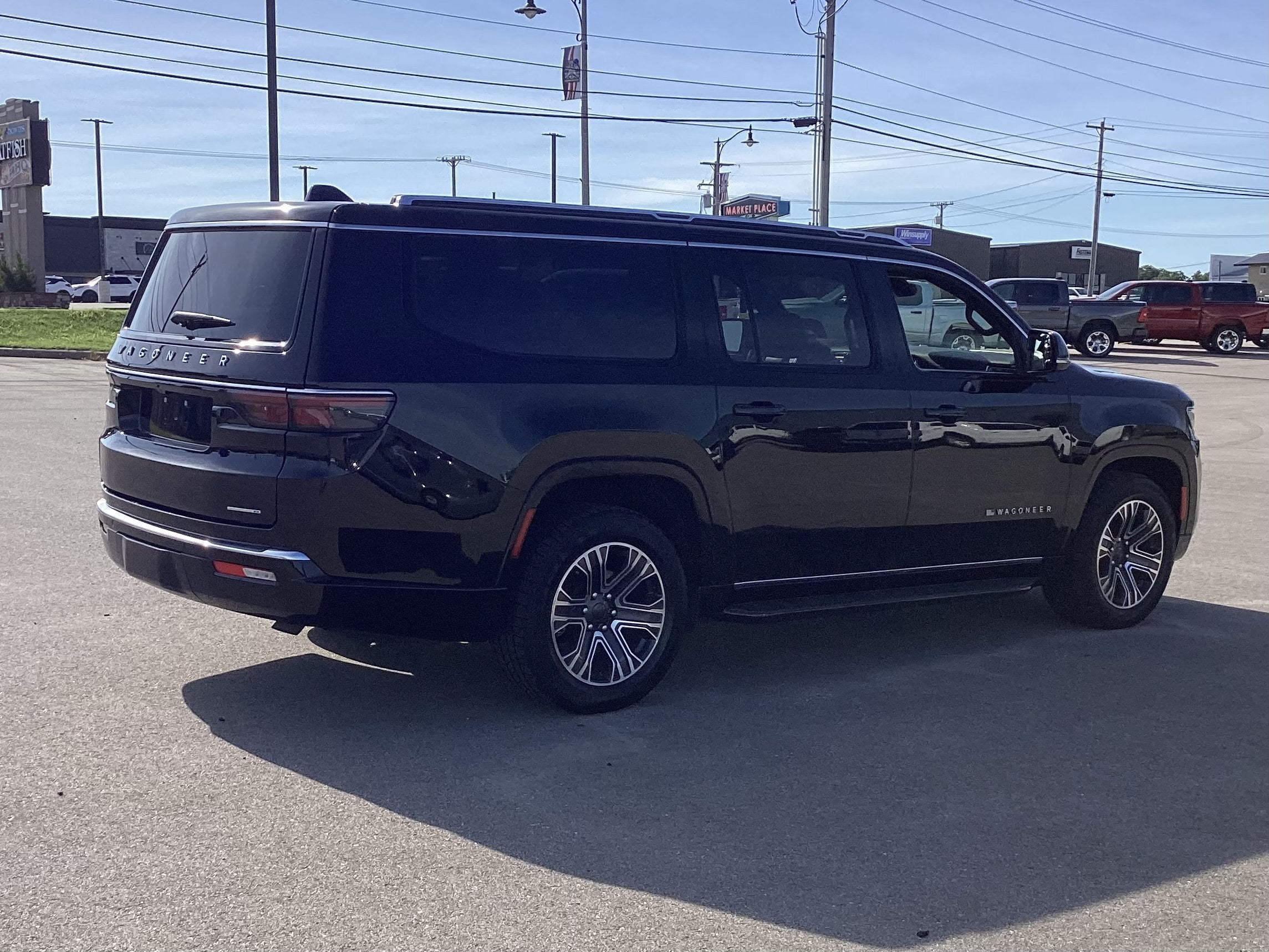 2024 Jeep Wagoneer L Series II
