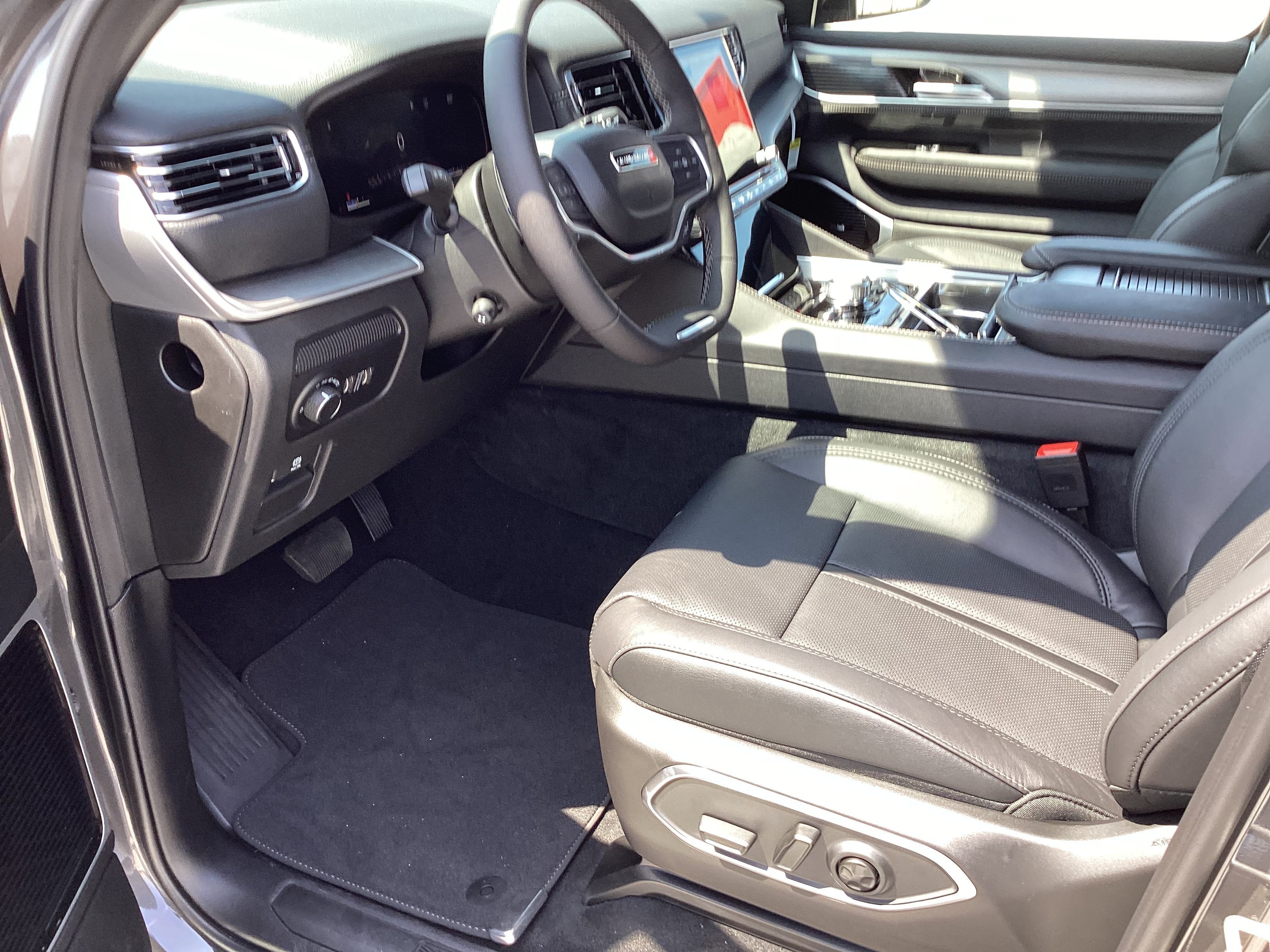2026 Jeep Grand Wagoneer L Limited Altitude