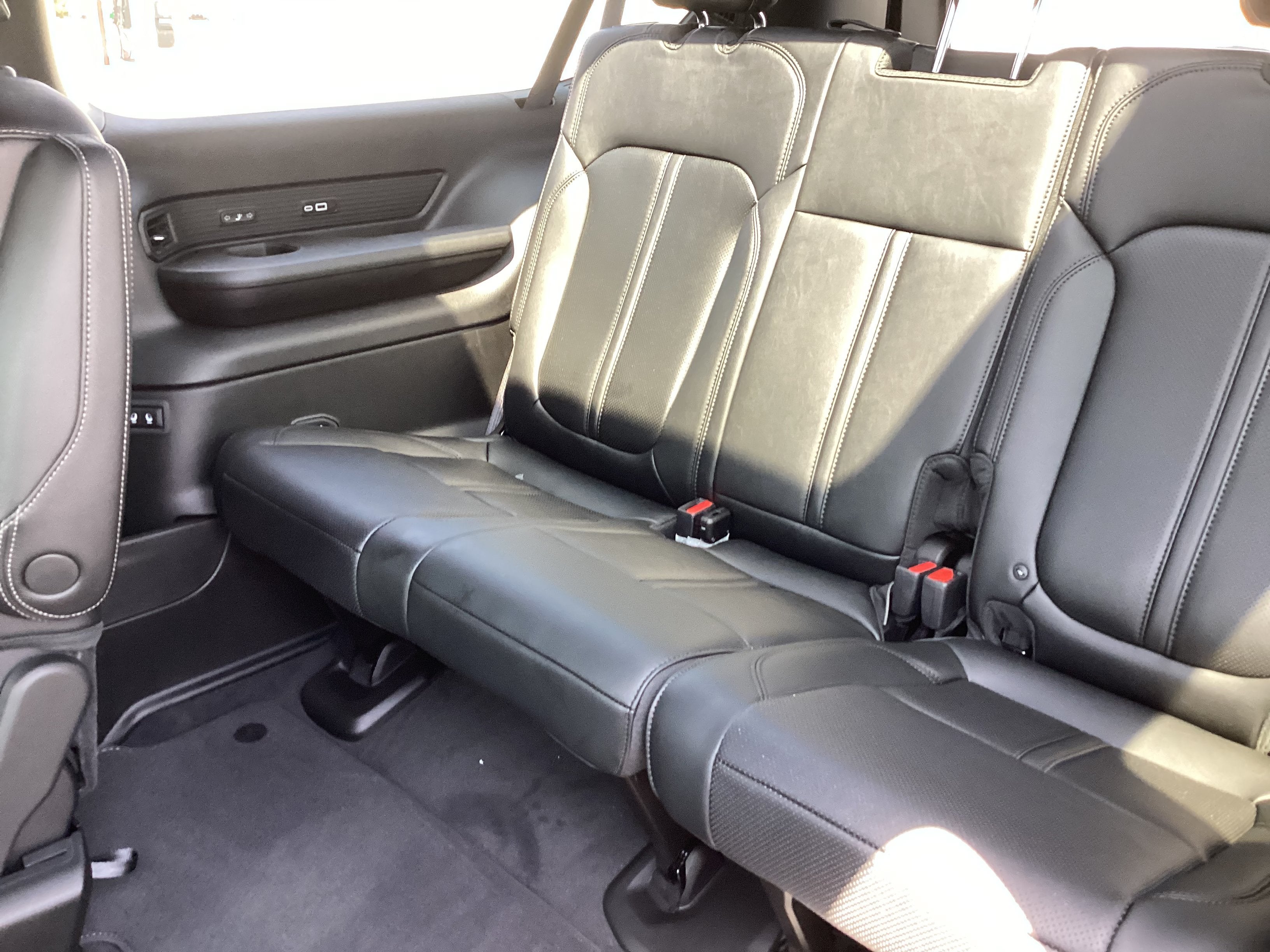 2026 Jeep Grand Wagoneer L Limited Altitude