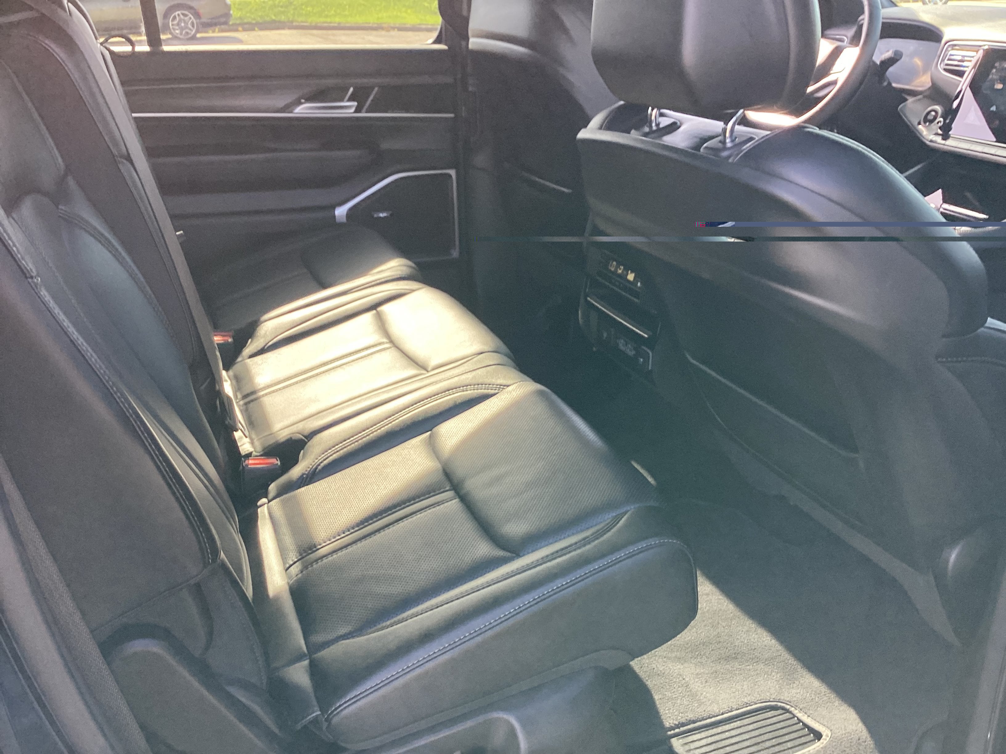 2024 Jeep Wagoneer L Series III