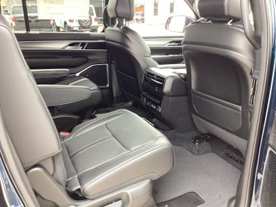 2026 Jeep Grand Wagoneer 4x4