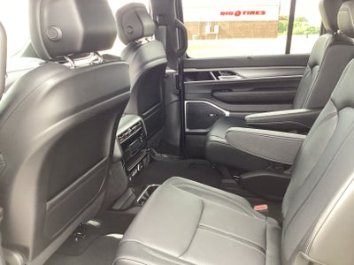 2026 Jeep Grand Wagoneer Limited Altitude