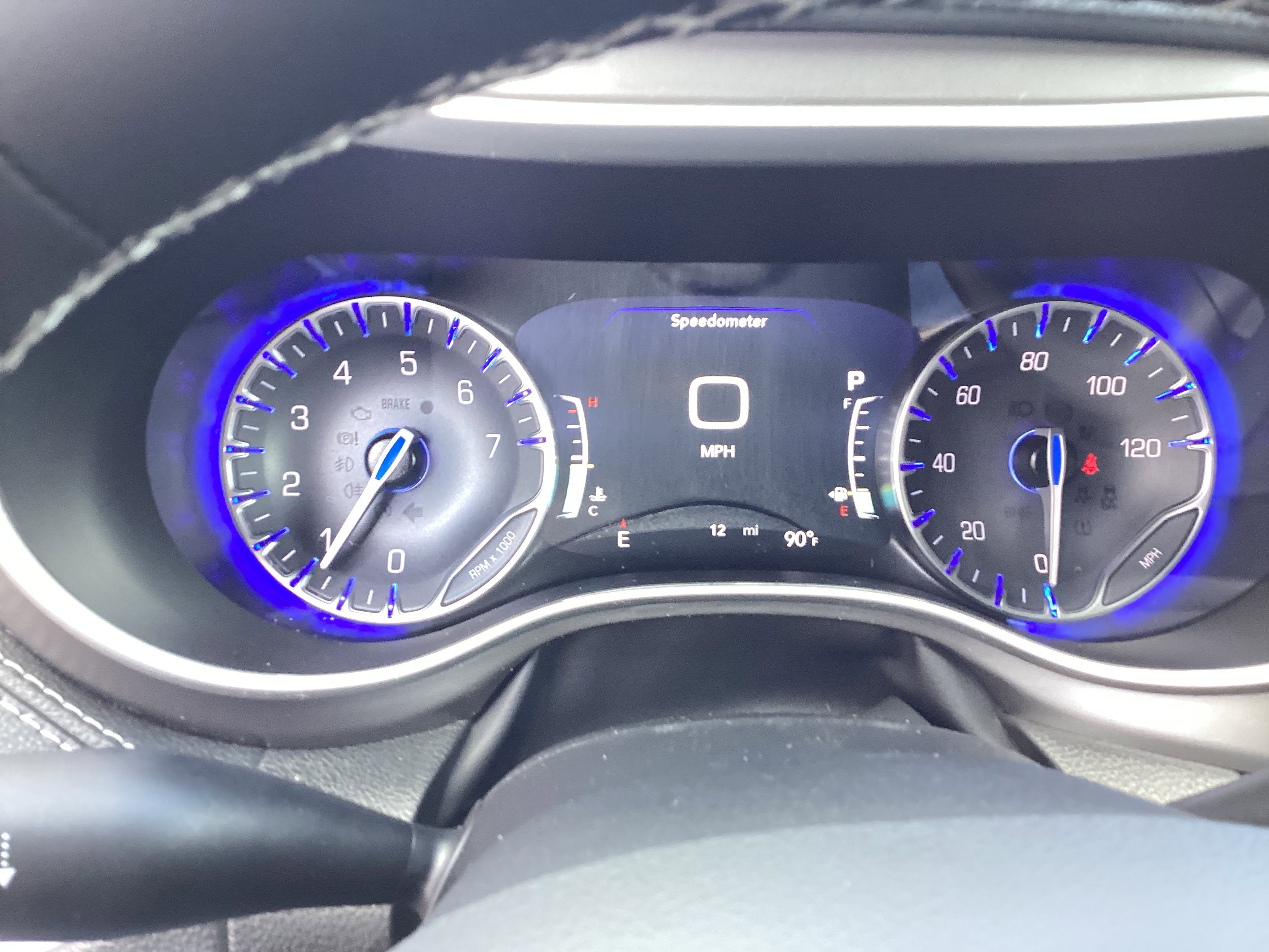 2027 Chrysler Pacifica Select