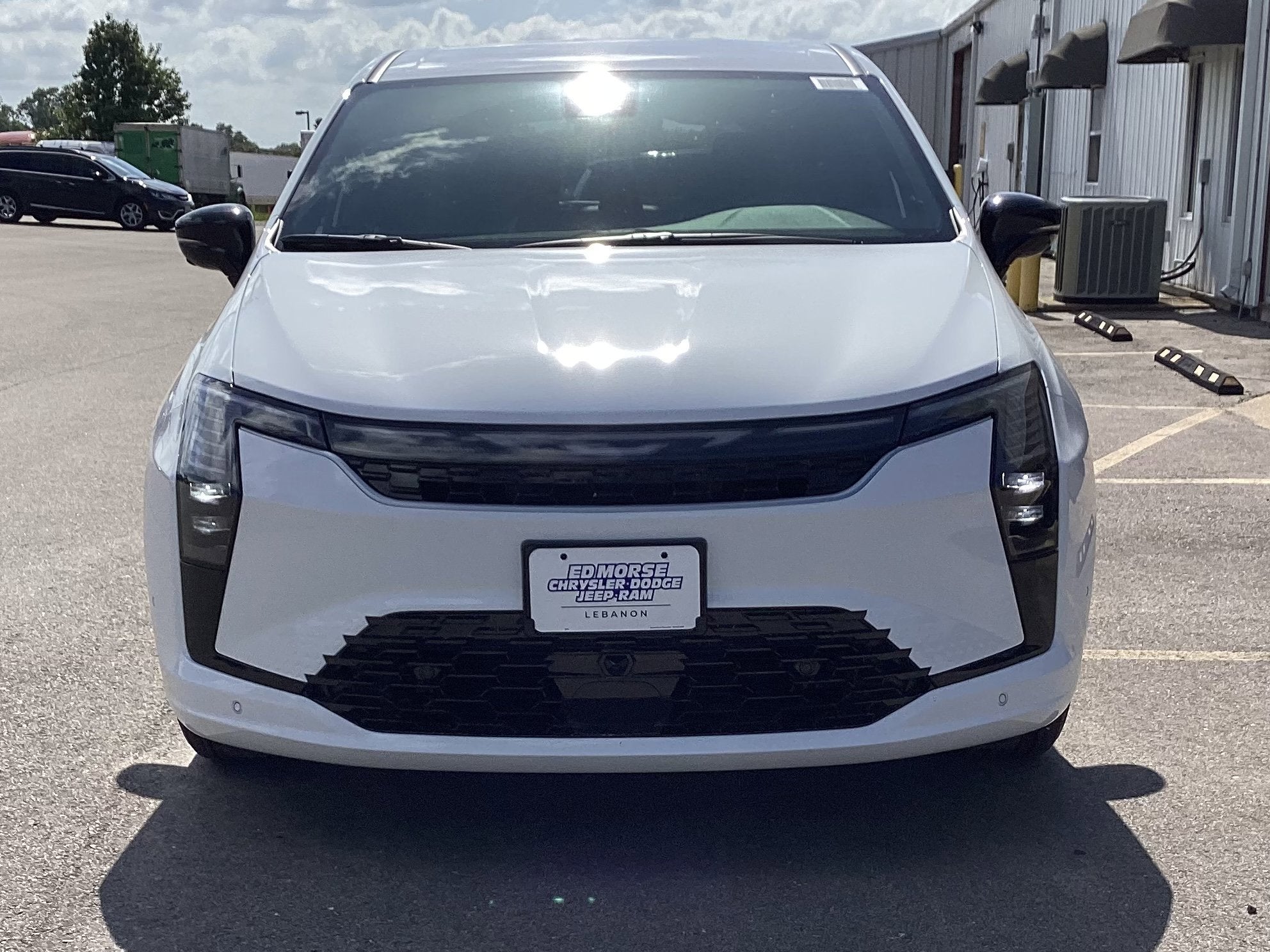 2027 Chrysler Pacifica Select