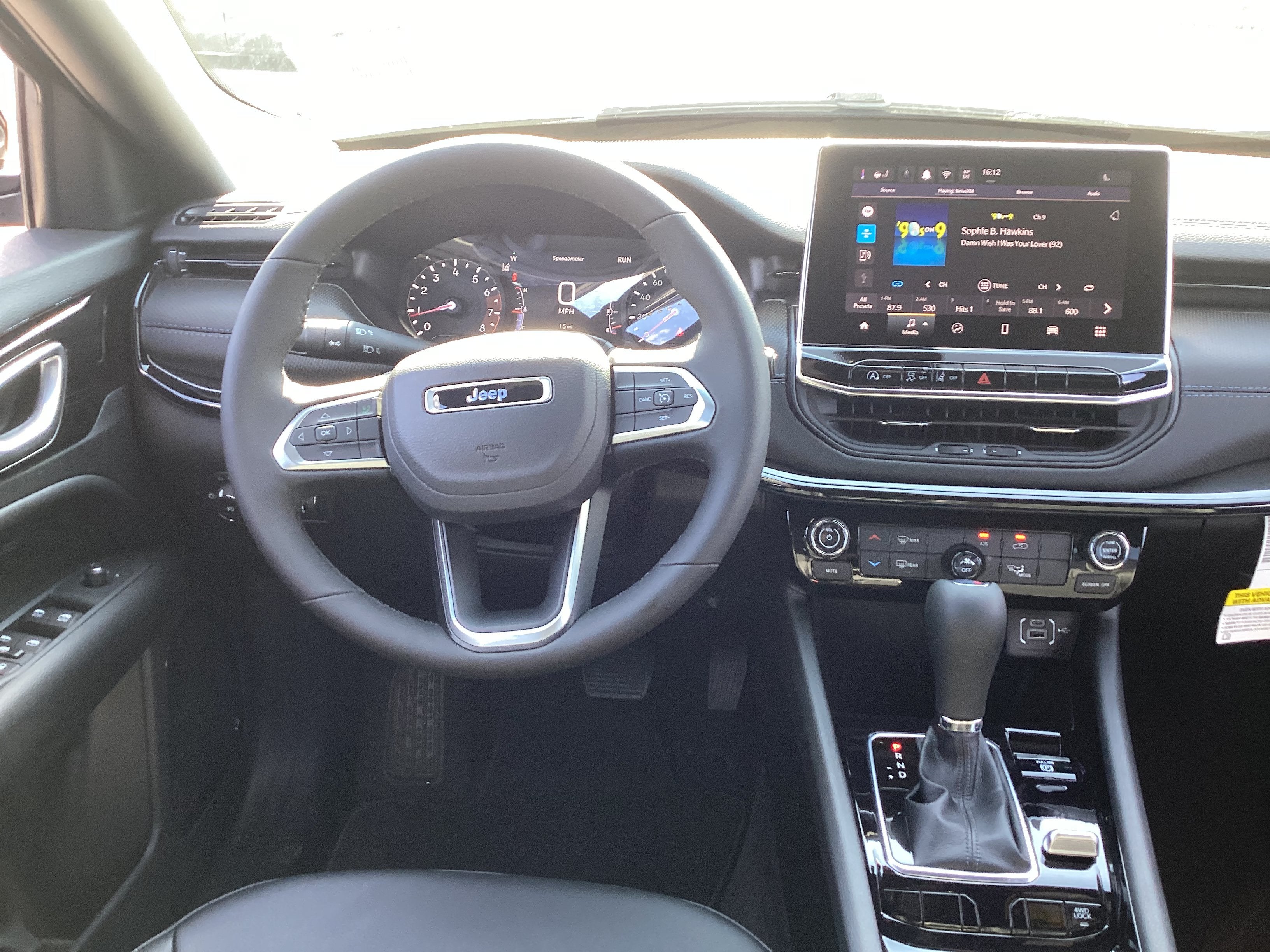 2026 Jeep Compass latitude 4x4 Latitude Altitude