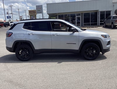 2026 Jeep Compass Latitude Altitude