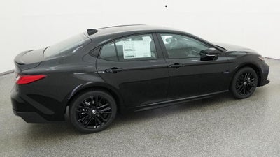 2026 Toyota Camry SE AWD