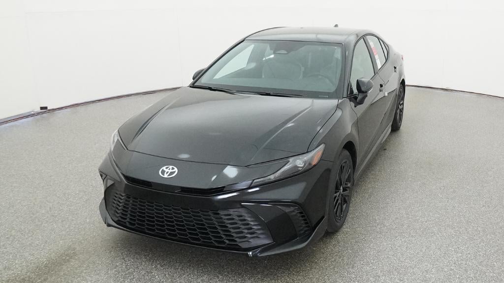 2026 Toyota Camry SE AWD