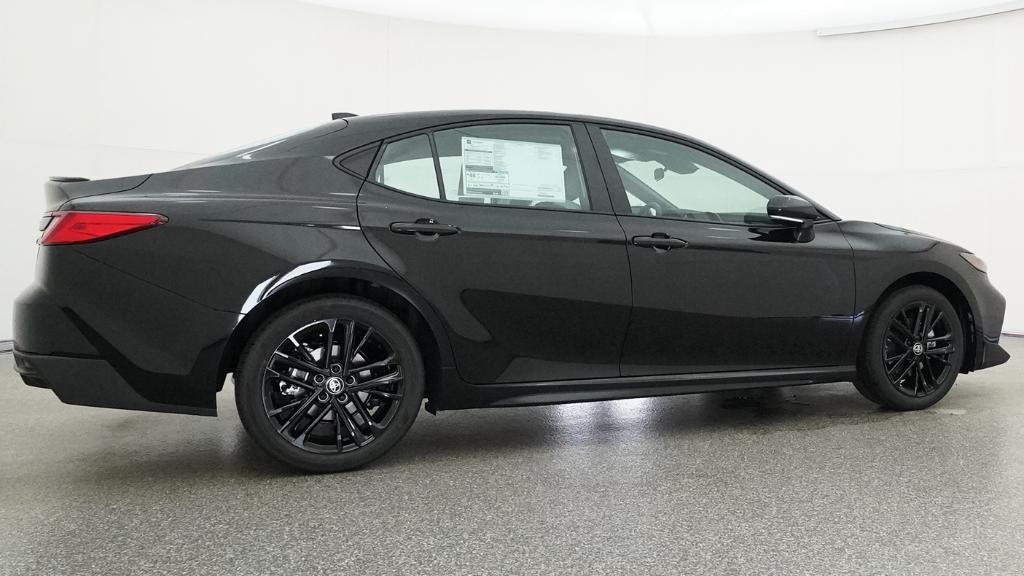 2026 Toyota Camry SE AWD