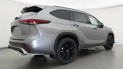 2026 Toyota Highlander XSE