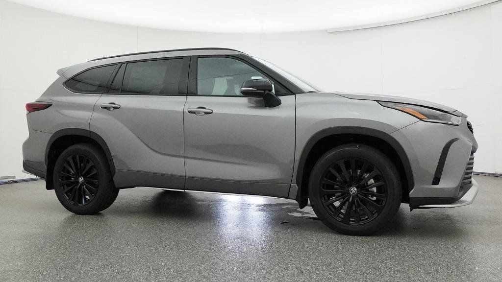 2026 Toyota Highlander XSE