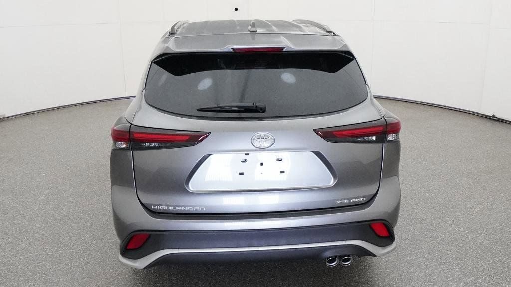 2026 Toyota Highlander XSE