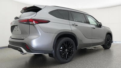 2026 Toyota Highlander XSE