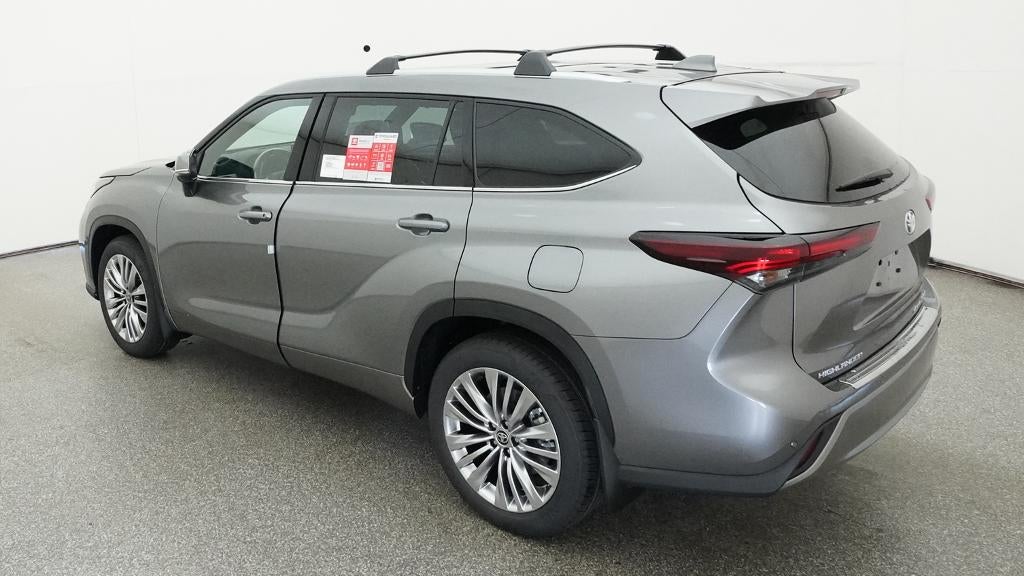 2026 Toyota Highlander Platinum