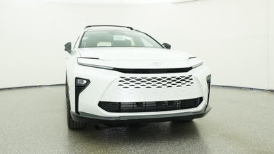 2026 Toyota Toyota Crown Signia Limited