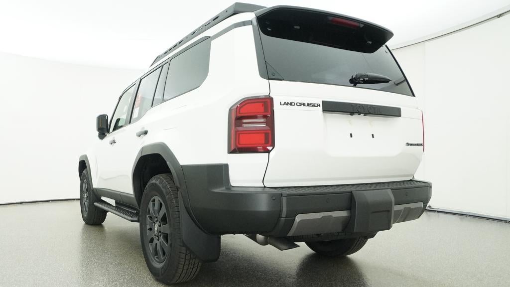 2027 Toyota Land Cruiser Base