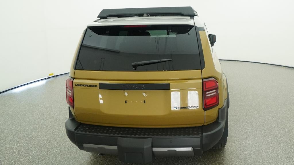 2027 Toyota Land Cruiser Base