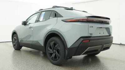 2026 Toyota C-HR SE