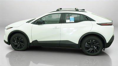 2027 Toyota C-HR SE