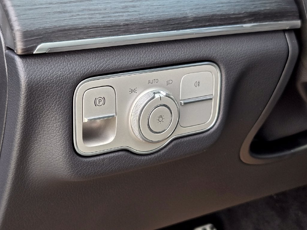 2027 Mercedes-Benz GLS GLS 450 4MATIC®