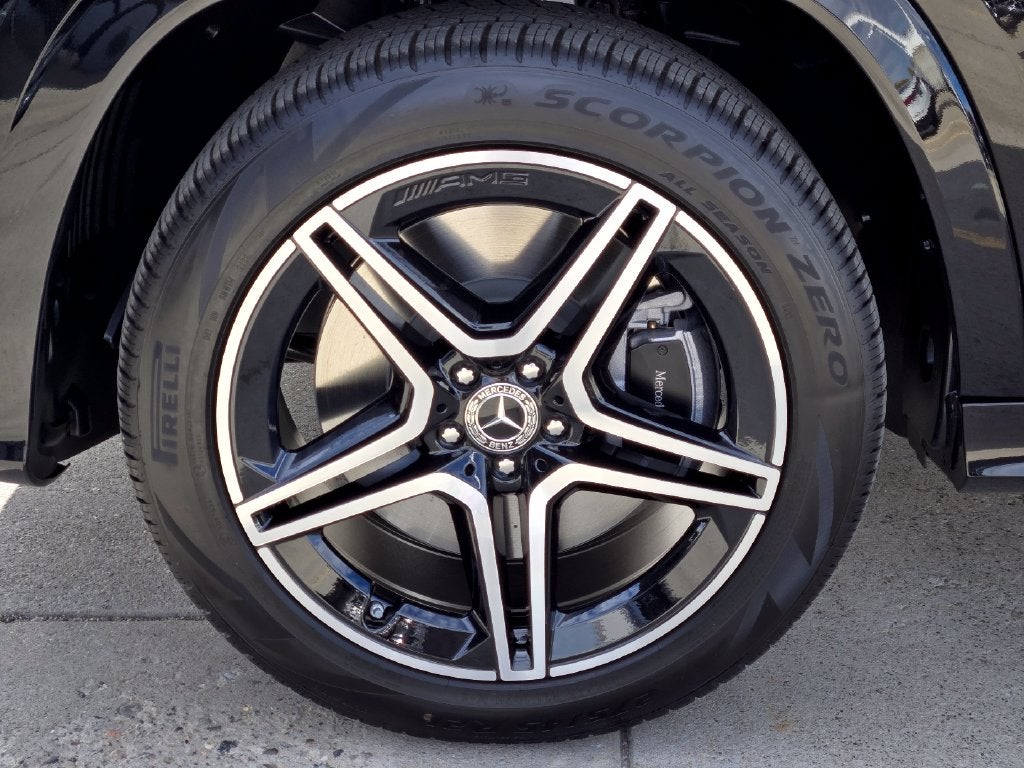 2027 Mercedes-Benz GLS GLS 450 4MATIC®