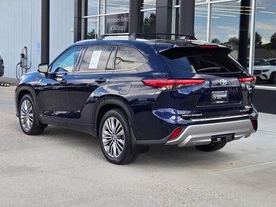 2020 Toyota Highlander Hybrid Platinum