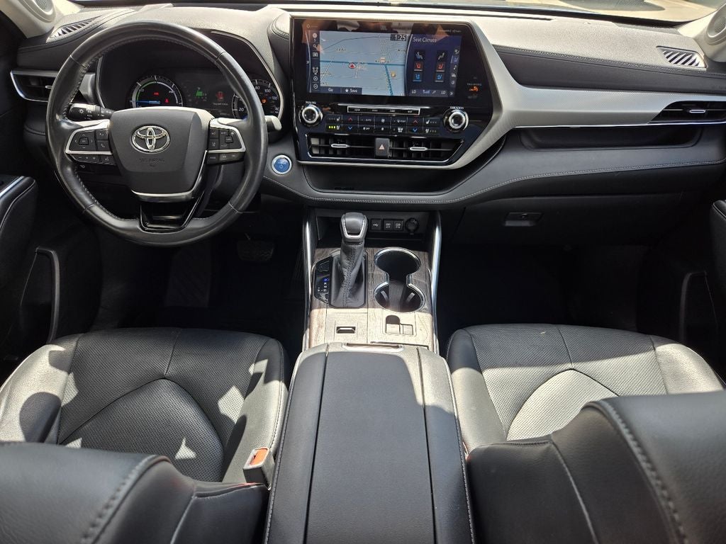 2020 Toyota Highlander Hybrid Platinum