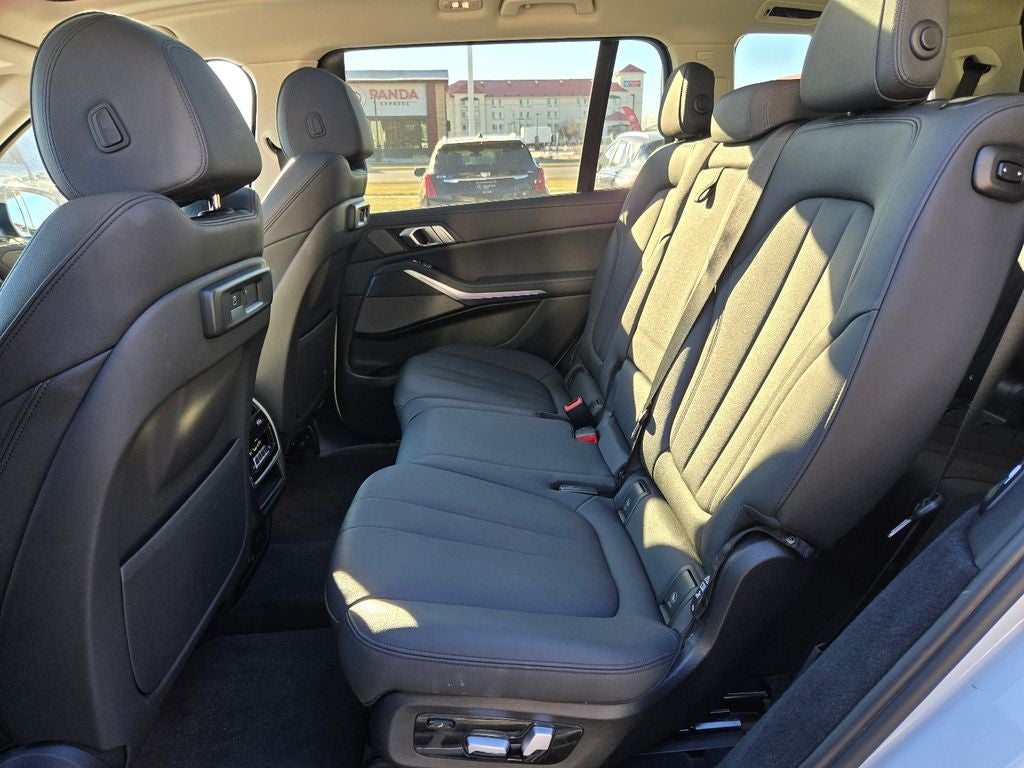 2021 BMW X7 xDrive40i