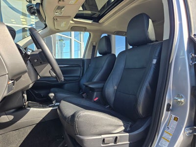 2017 Mitsubishi Outlander Base