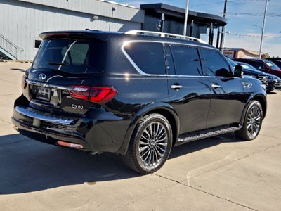 2023 INFINITI QX80 Premium Select