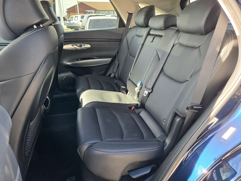 2022 Genesis GV70 2.5T