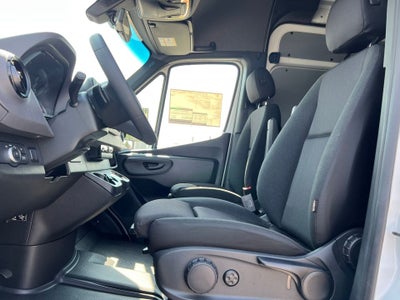2025 Mercedes-Benz Sprinter 2500 Cargo 170 WB High Roof