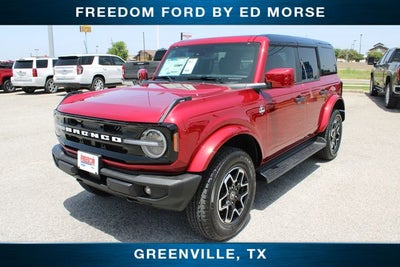 2026 Ford Bronco Outer Banks