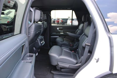 2027 Ford Expedition Platinum