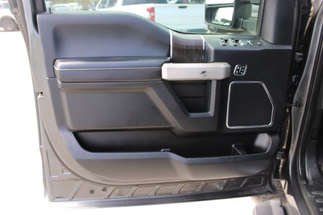 2020 Ford F-250SD Lariat