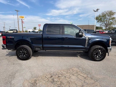 2023 Ford F-350SD Lariat
