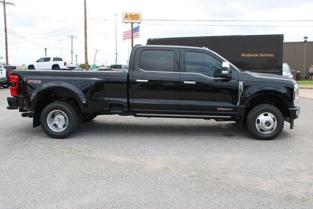 2026 Ford F-350SD Platinum DRW