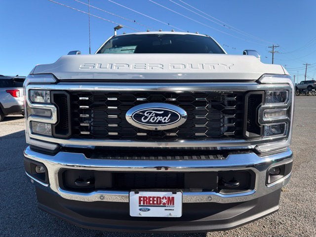 2027 Ford F-350SD King Ranch DRW
