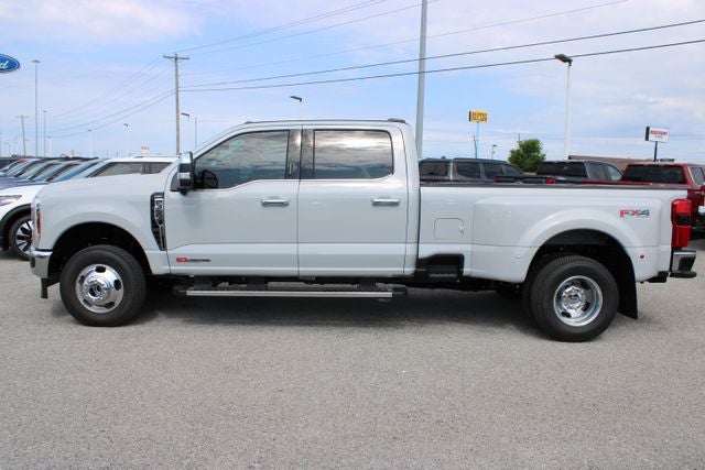 2026 Ford F-350SD Lariat DRW