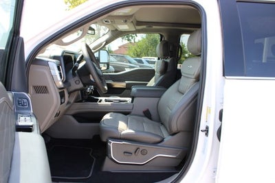 2026 Ford F-450SD Platinum DRW