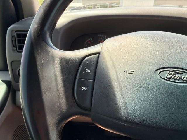 2000 Ford F-350SD Base