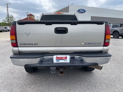 2002 Chevrolet Silverado 2500HD LS